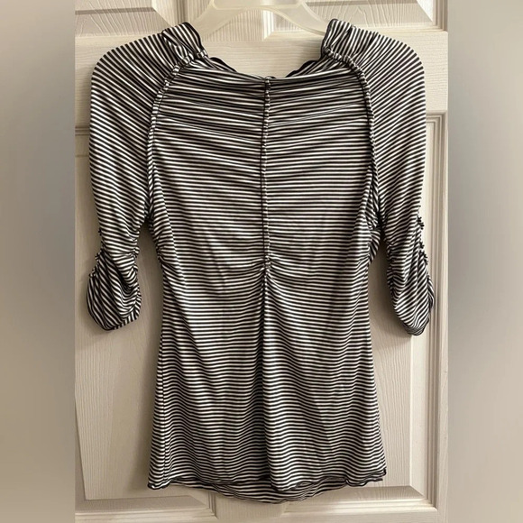 2) BUNDLE~MAX STUDIO/ NICE~NEW DIRECTIONS~ BLOUSE ~SMALL - Picture 4 of 15